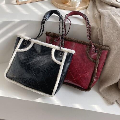 Large Capacity Lamb Hair Shoulder Bag Female Autumn and Winter New Fashion One Shoulder Bags Rhombic Chain Black