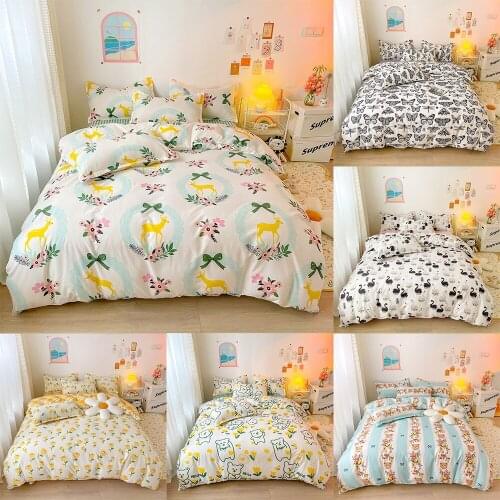 Home Living Deer Print Bedding Sets Butterfly Duvet Cover Set Flat Sheet and Pillow Case Duvet Cover Queen Size and King Size