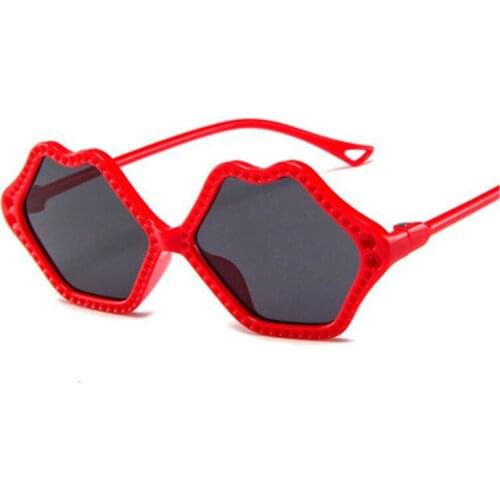 Vintage Small Sunglasses Women Sunglasses 2019 Sexy Summer Red Sun Glasses for Female Brand Designer Eyewear UV400
