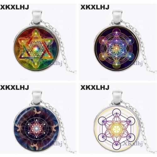 Metatron Cube Pendant Necklace Sacred Geometry Flower of Life Jewelry Chakra Spiritual Necklace Women Magic Hexagram Choker