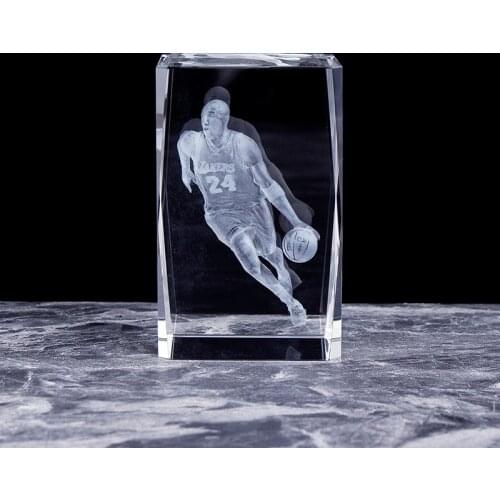 Mamba Never Out Crystal 3D Kobe Bryant Figurines Statue Laser Engraving Cube Boyfreind Birthday Commemoration Gifts