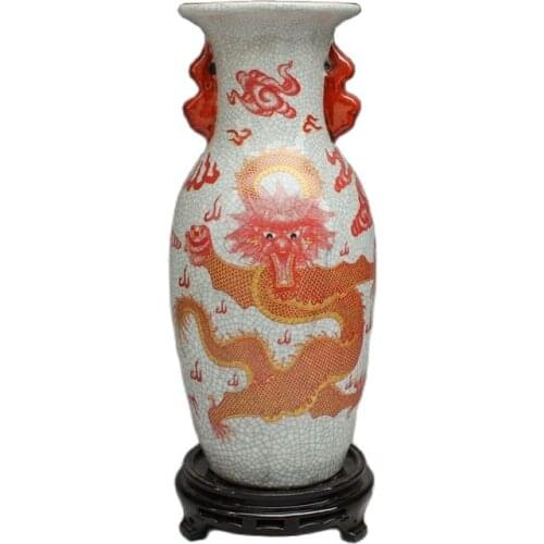 Chinese Old Coloured Drawing Crackle Glaze Porcelain Ornaments Binaural Vase