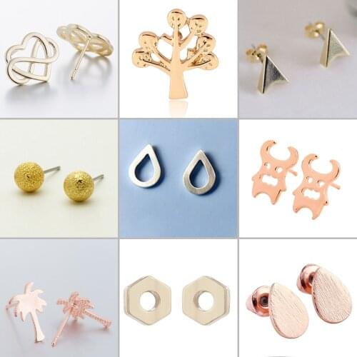 Fashion Christmas Gift Cute Alloy Stud Earring for Women Halloween Men Jewelry Tiny Anime Earring Daily Party Multiple Optional