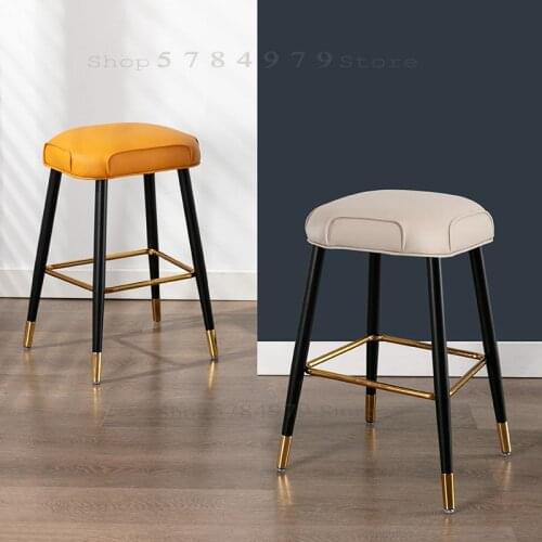 Light Luxury Bar Chair Modern Simple Italian High Stool Backless Stool Fashion Creative Home Island Chair 55cm
