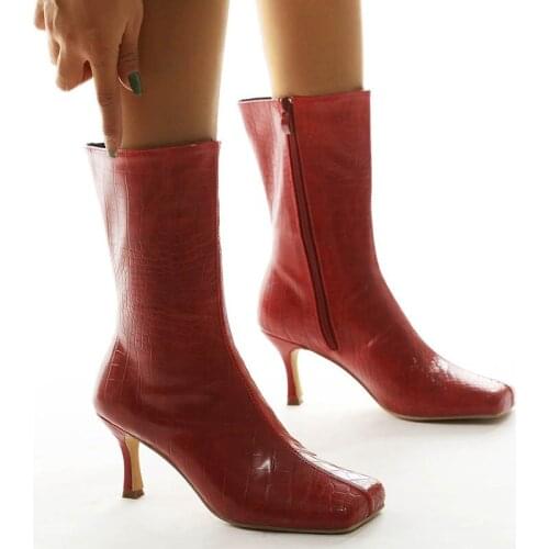 Autumn and winter new square with the middle and side zipper fashion large short boots