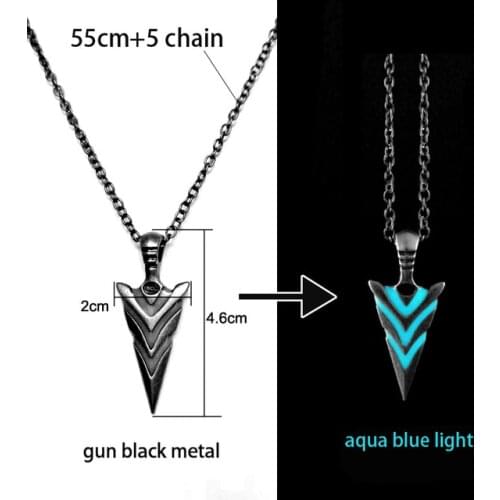 Vintage Luminous Arrow Pendant Necklace Classic Alloy Fluorescent Necklace Glow In The Dark Jewelry for Men Party Gift Wholesale
