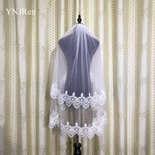 Real Photo Two Layer Ivory Short Wedding Veils Fingertip Length Tulle Lace Applique Bridal Accessories With Comb