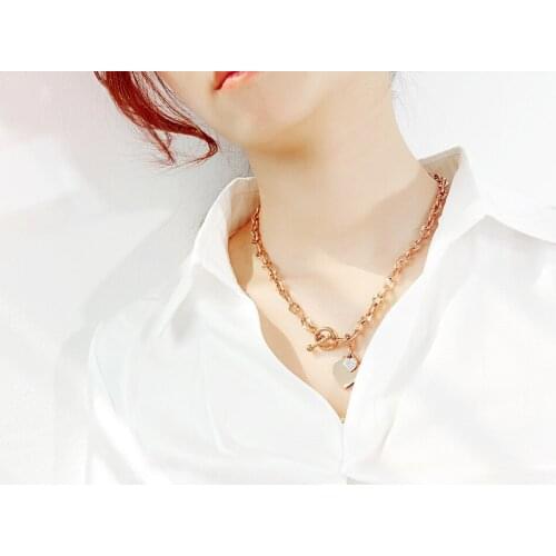 Charm OT Word Buckle Necklace Titanium Steel Gold Plated Love Necklace Fashion Fresh Female Necklace