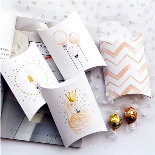 10pcs Kraft Paper Box Pillow Shape Candy Box Feather Swan Flamingo Gift Box Packaging For Birthday Wedding Party Decor Favor Box