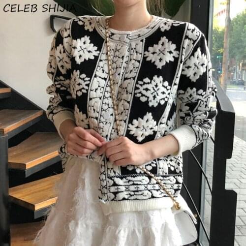 Vintage Embroidery Sweater Cardigan Women Fall O-neck Black Korean Chic Knitted Cardigan Female Autumn Oversized Sweater Runway