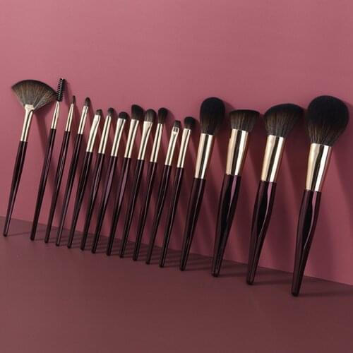 Professional Makeup Brush Set Super Soft Desiger Makeup Brushes Foundation Powder Blush Blending Beauty Make Up Brush With Bag