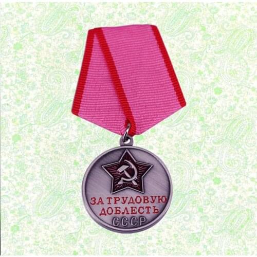 Soviet Communist Red Five Stars Labor Excellence Heroic Medal USSR War Service Brave Russia Metal Badge For Heroism award ribbon