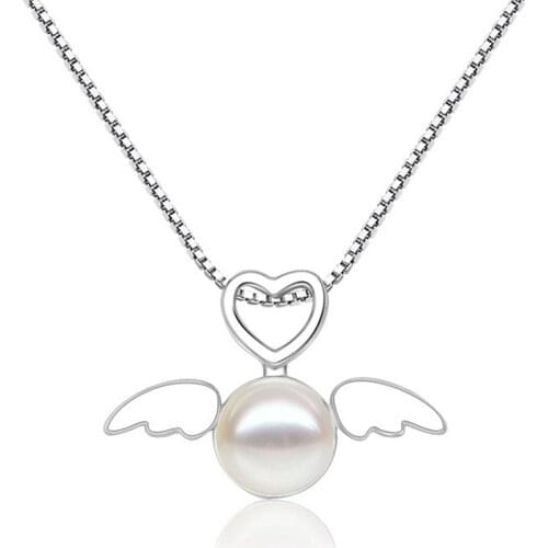 Exquisite Pearl Heart-shaped Pendant Necklace Cute Girl Angel Wings Silver Color Clavicle Chain Fashion Womens Party Jewelry