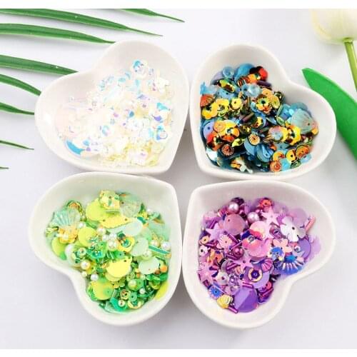 Handmade DIY material package PVC sequins hand sewn beads glass beads pearl accessories bags jewelry clothing accessories JJ301