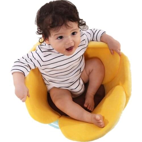 Cute Baby Bath Cushion Sink Pillow Petal Newborn Bathtub Mat Bathing Tub Pad Seat Support Lounger Flower Bathing Sink Insert