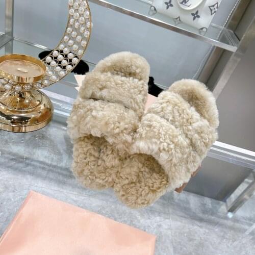 2021 Winter Women Flat Fur Slippers Solid Wool High Quality Leisure Ladies Shoes Slides Outside Fashionable Luxury Designer