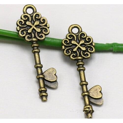 50PCS/LOT Antique Old Look Bronze Keys Vintage DIY Pendant Metal Charms Decorations Metal Craft MX 004