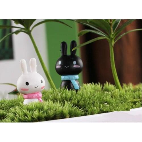10pcs/lot Micro Landscape Flower Pot OrnamentsLandscaping Dollhouse Resin Shy Couple Rabbit Scarf DIY Assembled Decor KS 021