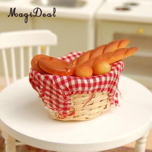 MagiDeal Dollhouse Miniature Food Bread Toast with Basket Dining Room Bakery Pastry Kitchen Decoration Acc Pretend Play Toy