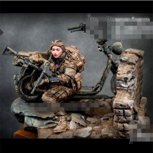 Resin Figure 1/24 Scale Model Kit Locomotive Female Gunner Infantry Assembling Model Resin Kit Colorless Self-Assembled Toy R357