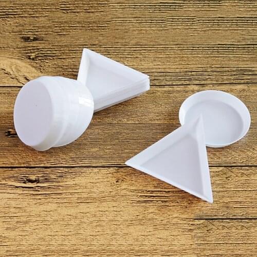 10Pcs/set Plastic Triangle Round Rhinestones Beads Crystal Nail Art White Sorting Trays
