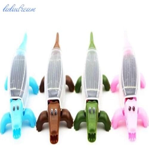 Solar crocodile toy Mini Solar Power Crocodile Gag Toys Kid Educational Solar Toys Funny Animal Model Doll Toy Gift For Children