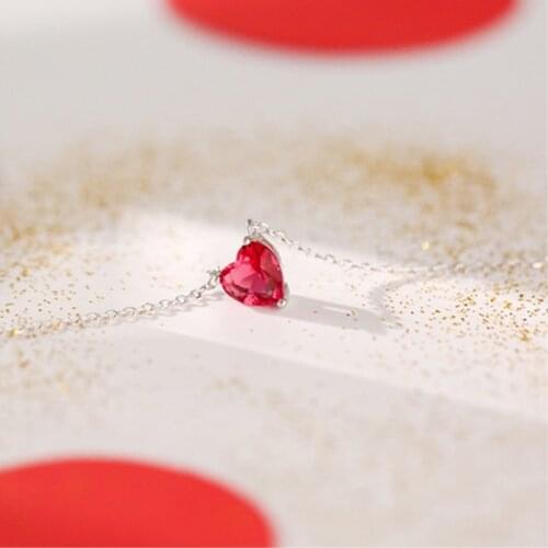 Gentle Red Heart Pendant Clavicle Choker 925 Sterling Silver Temperament Personality Fashion Female Necklace SNE122