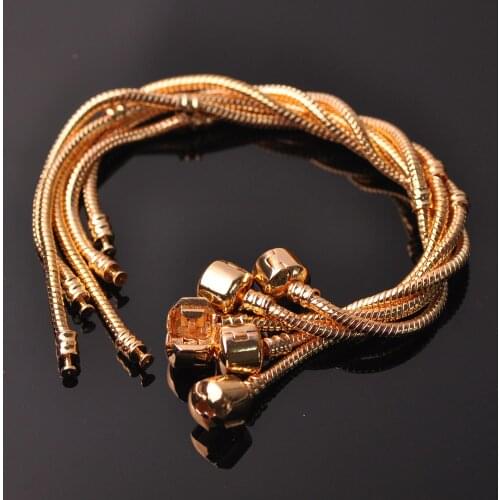 Weargolsil Snake Bracelets