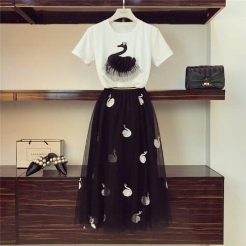 2021 Summer Fashion Swan Embroidery Long Skirt Set Women Beading T-Shirt Top Tee+Mesh Pleated Two-pieces sets Female Set