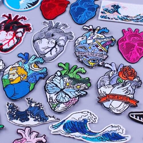 Fashion Heart Iron On Patches For Clothing Wave Adventure Embroidered Patches For Clothes Sticker Van Gogh Punk Stripes On Badge