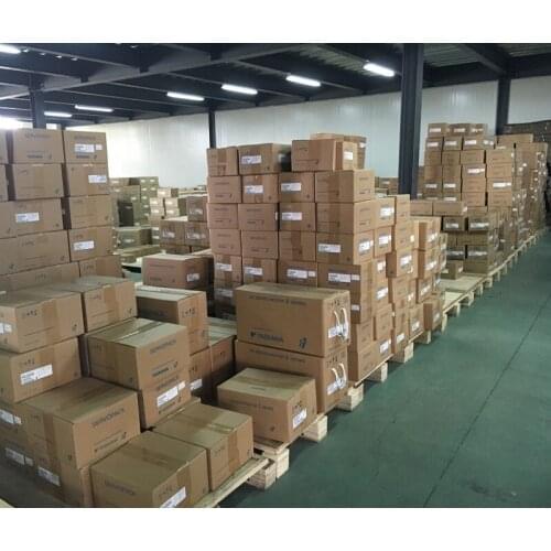 New in box and original yaskawa ac servo motor SGDB-09A2AB ac servo motors