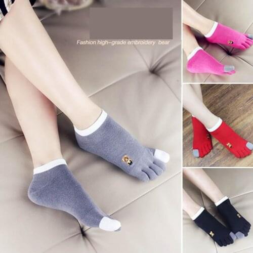 Embroidered Bear Cotton Five Finger Socks High-quality Womens Short Tube Autumn And Winter Five Toe Socks