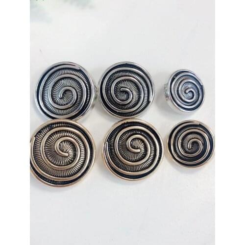 10pcs Gold Sewing Buttons for Clothing Women Coat Dress Needlework on Clothes Shell Botone for garment Decoration