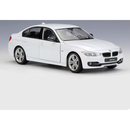 1:24 BMW 335i Alloy Metal Car with Direction Rotation Model Toy Car Model Toy Collection Motel Toys