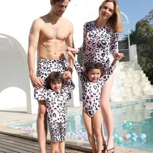Leopard Family Swimsuits Long Sleeve Mother Daughter Matching Swimwear Father Son Swimming Shorts Mommy and Me Surfing Clothes