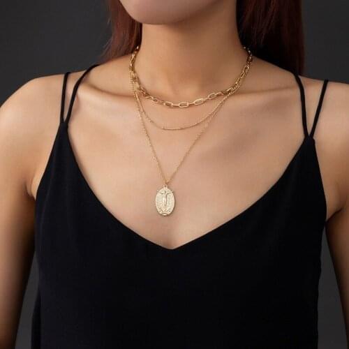 Womens Fashion Retro Pendant Necklace Simple Checkered Chain Retro Jesus Geometric Pendant Multilayer Necklace Gift jewelry