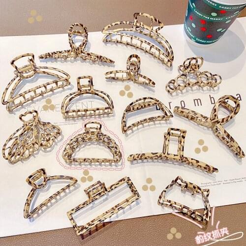 2021 New Hollow Butterfly Hairpin Shark Claw Leopard Print Metal Hair Catching The Clip Plate Hairpin Hair Accessories Female