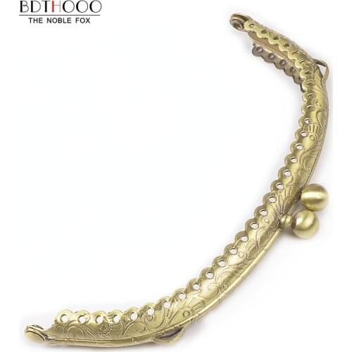 12.5cm Arch Metal Purse Frame Handle for Clutch Bag Handbags Accessories Making Kiss Clasp Lock Antique Bronze Bags Hardware