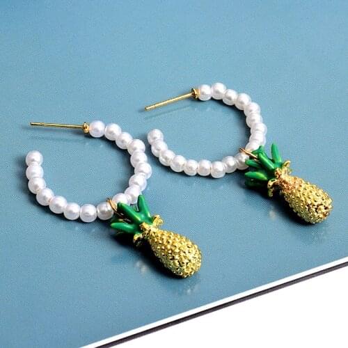 New Arrive Fashion Trend Gold Metal Pearl Crystals Drop Earring Wholesale High-quality Jewelry Accessories For Women