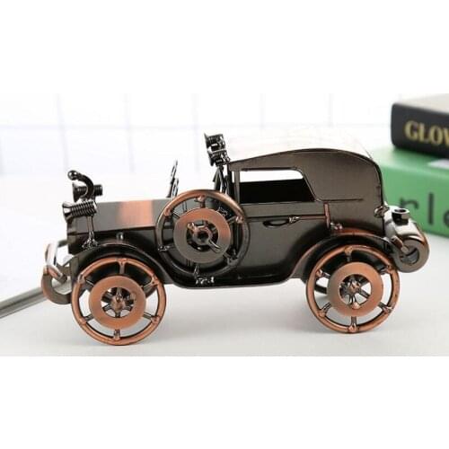 Retro and nostalgic old car model decoration bar coffee shop iron decoration crafts