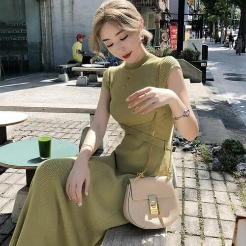New 2021 Summer Korean WomenS Knitted Sweaters Dresses French Vintage Niche Hepburn Style Waist Bottoming Midi Knitted Dresses
