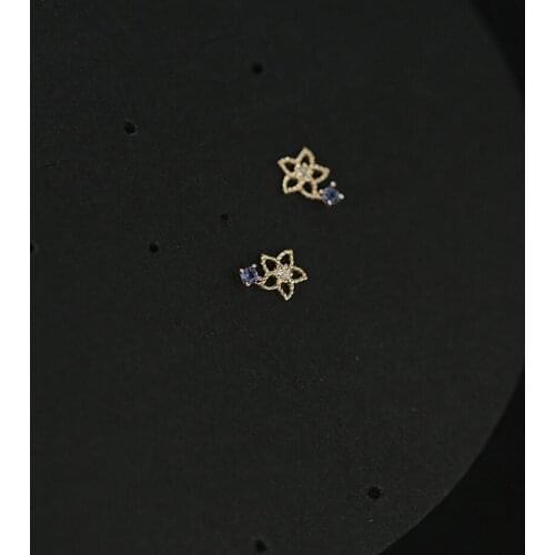 Sell Like Hot Cakes Blue Flower Zircon Lovely Earrings Classic Geometric Female Joker Contracted Fashion Stud Earrings