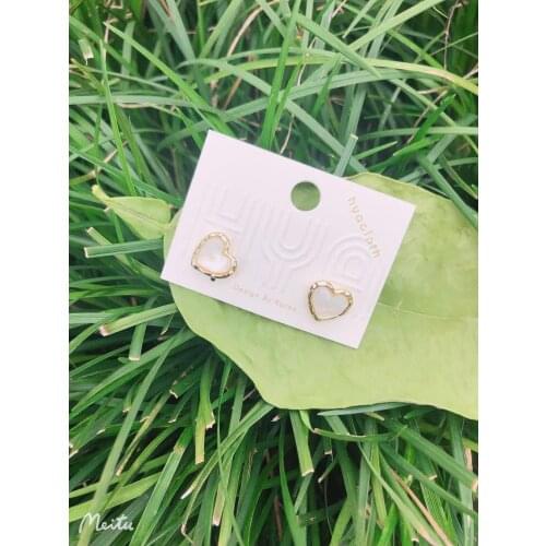 S925 Silver Ear Needle Stud Earrings Minimalist Fresh Mother Shell Heart With ECO Brass14k Gold Jewelry for Women HYACINTH 2021