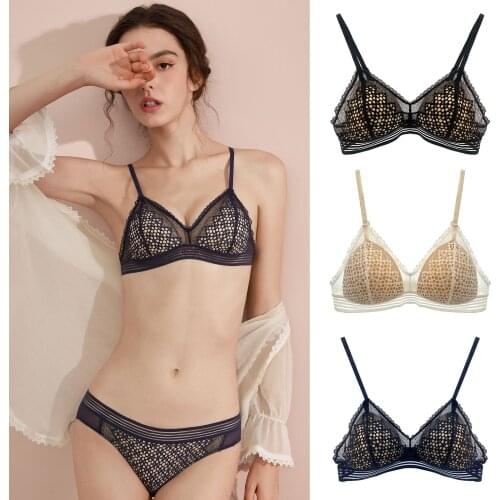 Sexy Lace Womens French Underwear Thin Gathered Bra No Steel Ring Suit Bra Women Underwear Set Bra and Panty Set Lingere Set