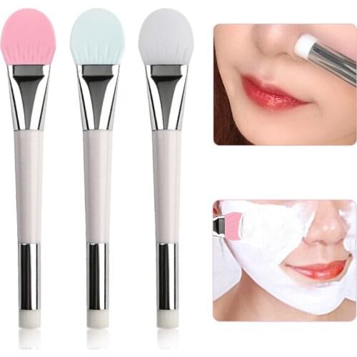 Chic Girl Makeup Brushes