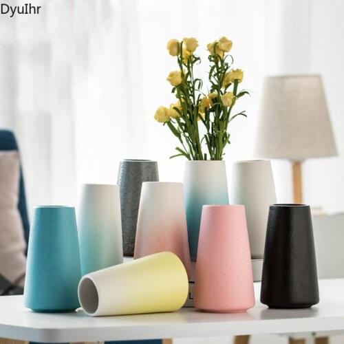 Frosted wide-mouth ceramic vase ornaments Chinese style simple European retro large-caliber matte black and white blue red