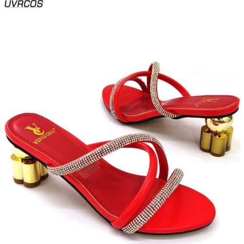 Latest Design Shoes for Wedding Women Ladies Dress Shoes 2021 Fashion Women Italian Women Wedding Shoe Decorated with Rhinestone