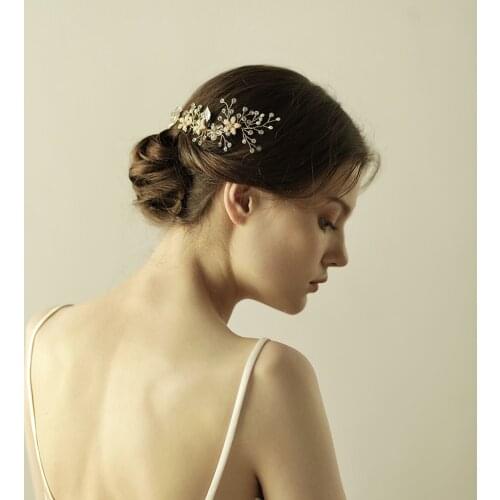 Romantic Sweetheart Bridal Headdress Crystal Rhinestone Beads Flower Hair Comb for Wedding Perform Travel Photo Prop O835