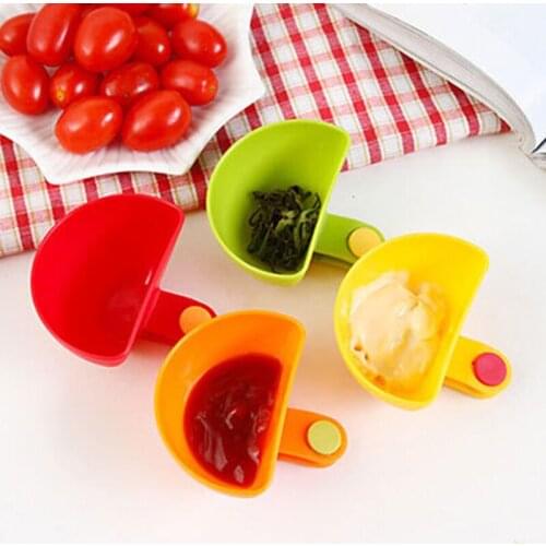 4Pcs Assorted Salad Saucer Bowl Ketchup Dip Clip Cup Saucer Food Container Tableware Kitchen Tool Random Color MA293