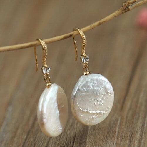 New Arrival Gold Color Dangle Drop Earrings for Woman with Flat Top Natural Freshwater White Baroque Pearls Best Gift